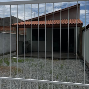 Casa para Aluguel em Barra Velha SC – 2 Quartos com Suíte e Pátio Amplo